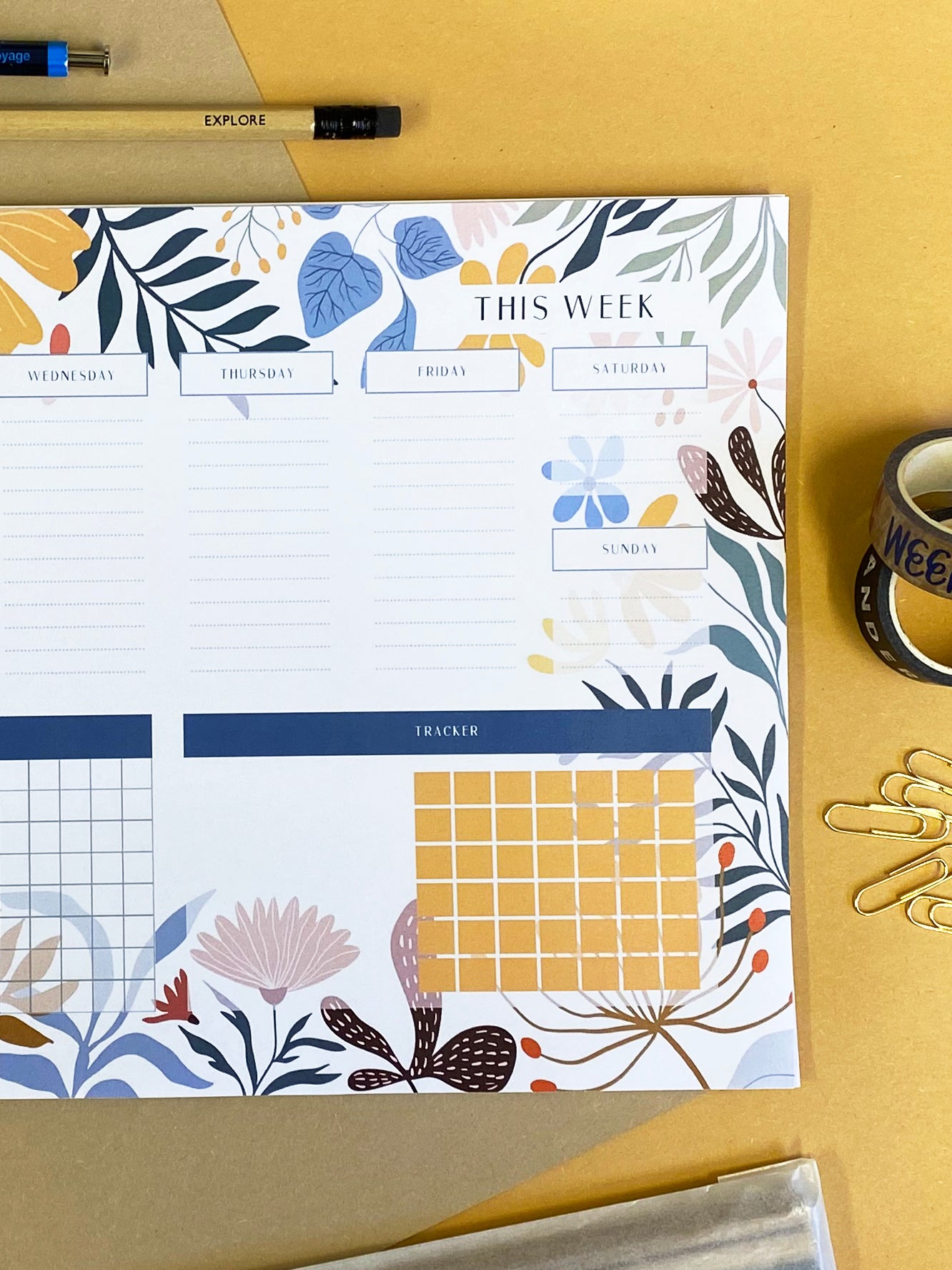 Summers Coming - A4 Desk Planner